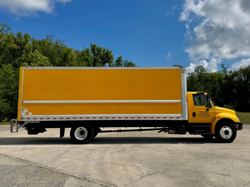 2019 International 4300 - Image 8 of 21