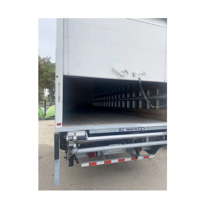 2019 International 4300 - Image 10 of 31