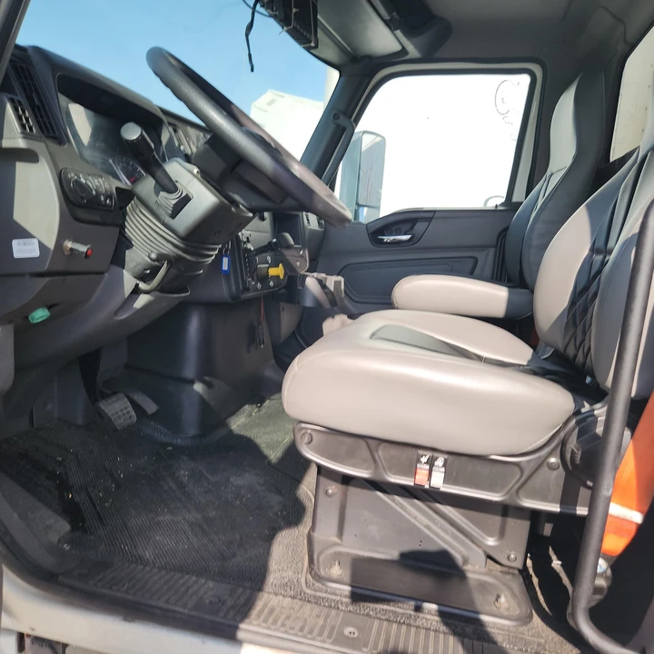 2019 International 4300 - Image 17 of 31