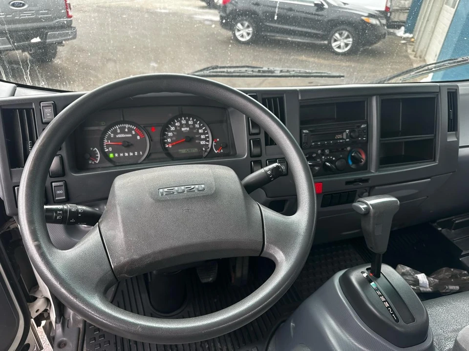 2019 Isuzu Elf - Image 13 of 13