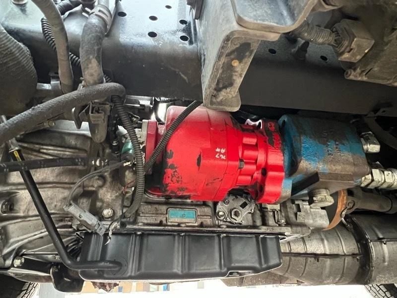 2019 Isuzu Elf - Image 29 of 31