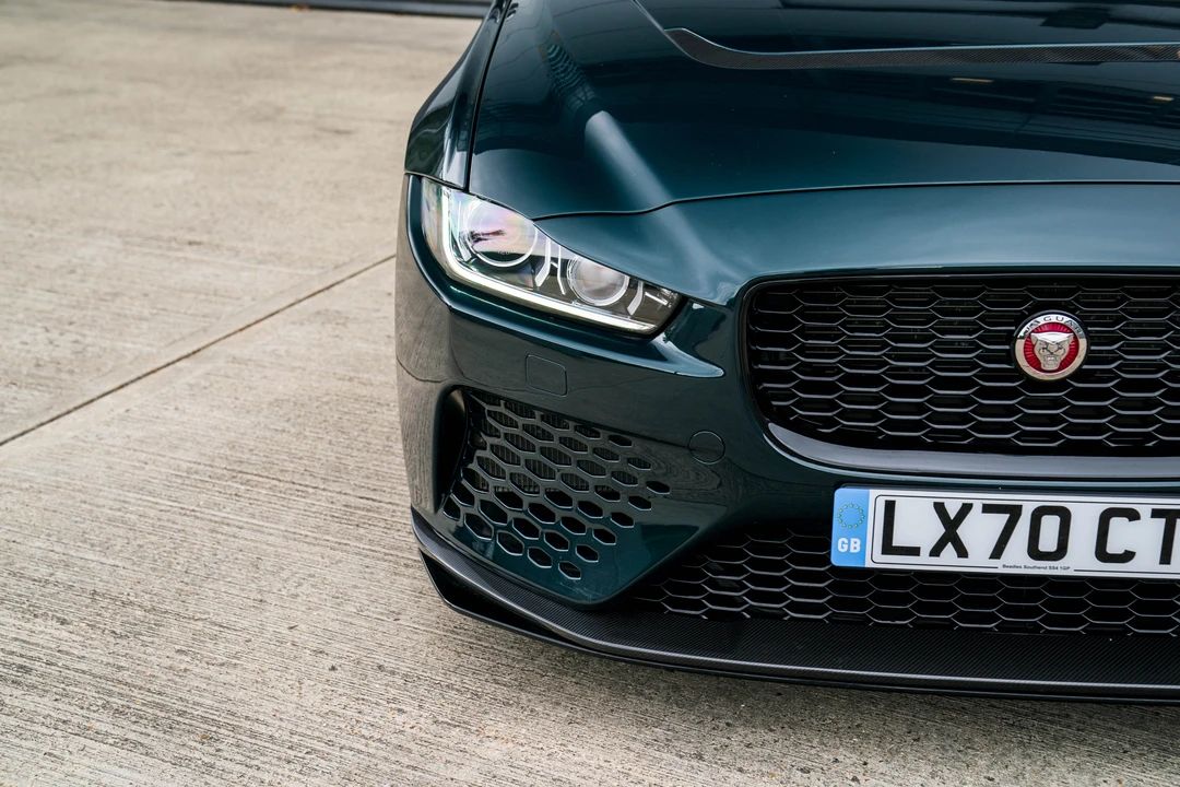 2019 Jaguar XE - Image 22 of 31