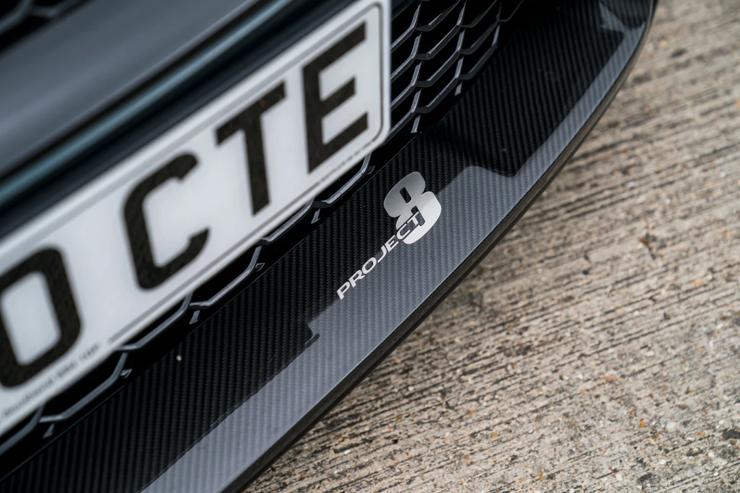 2019 Jaguar XE - Image 28 of 31