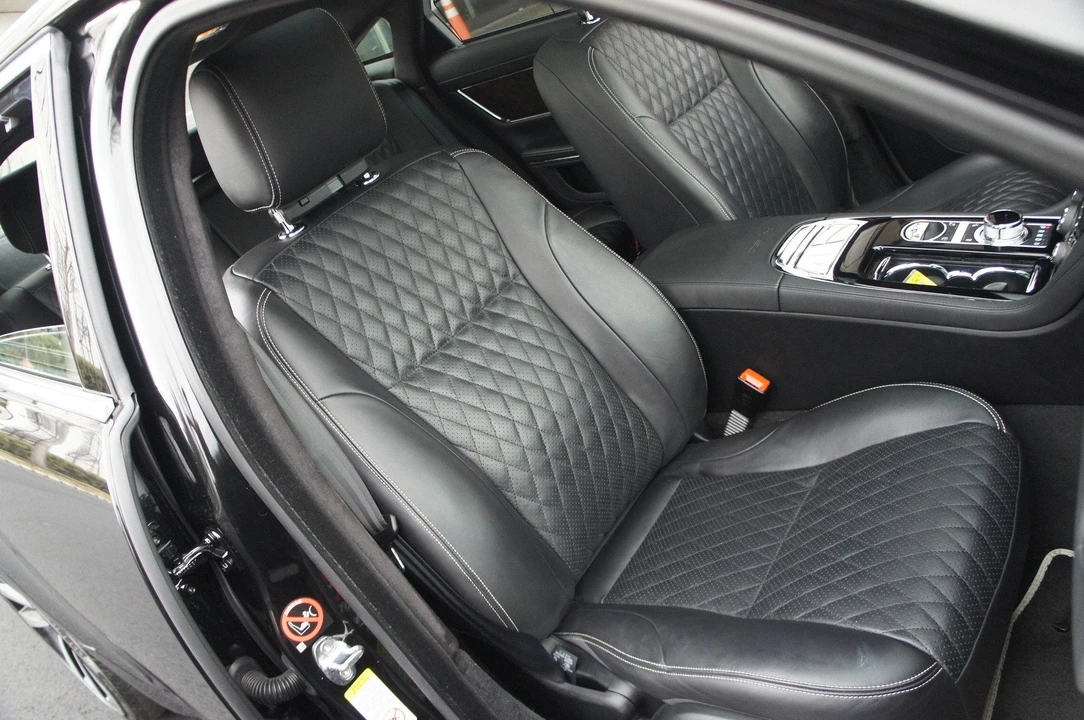2019 Jaguar X351 XJ - Image 7 of 31