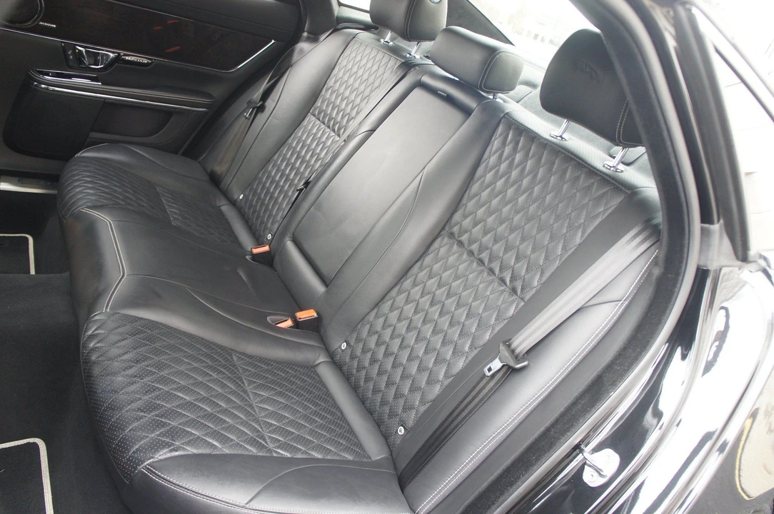 2019 Jaguar X351 XJ - Image 8 of 31