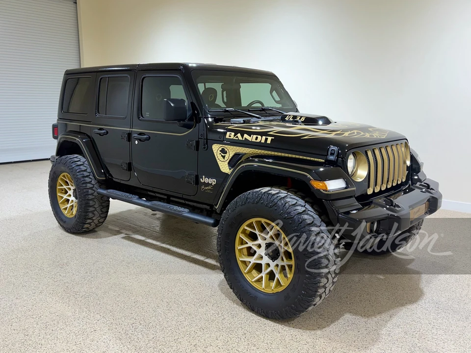 2019 Jeep JL Wrangler - Image 2 of 16