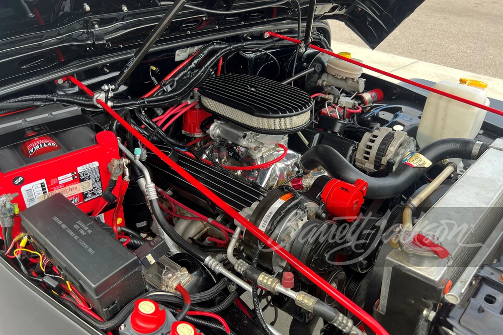 2019 Jeep JL Wrangler - Image 2 of 25