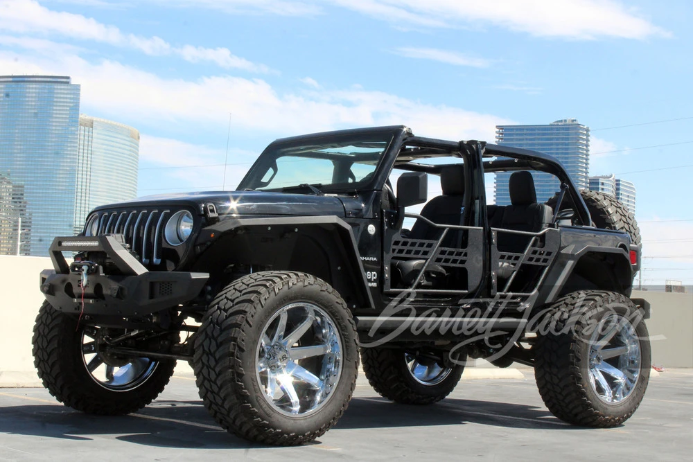 2019 Jeep JL Wrangler - Image 2 of 8