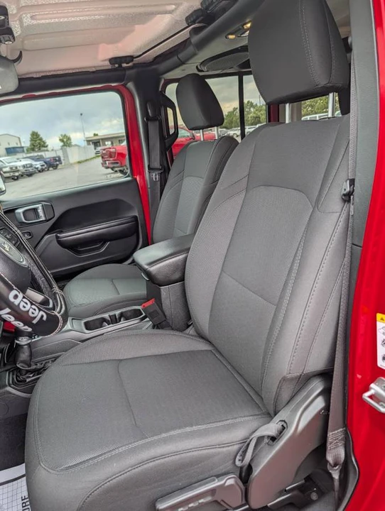 2019 Jeep JL Wrangler - Image 7 of 11
