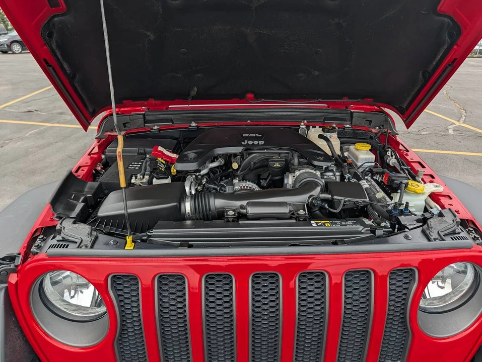 2019 Jeep JL Wrangler - Image 5 of 11