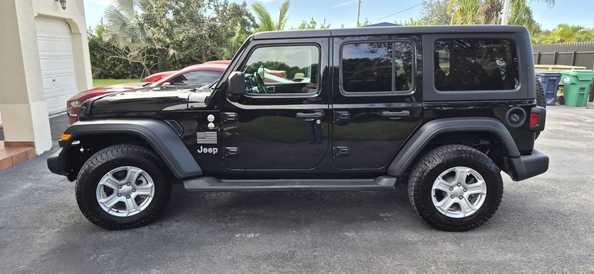 2019 Jeep JL Wrangler - Image 8 of 11