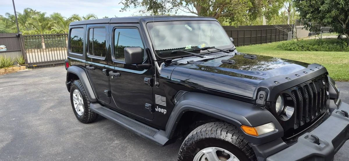 2019 Jeep JL Wrangler - Image 9 of 11