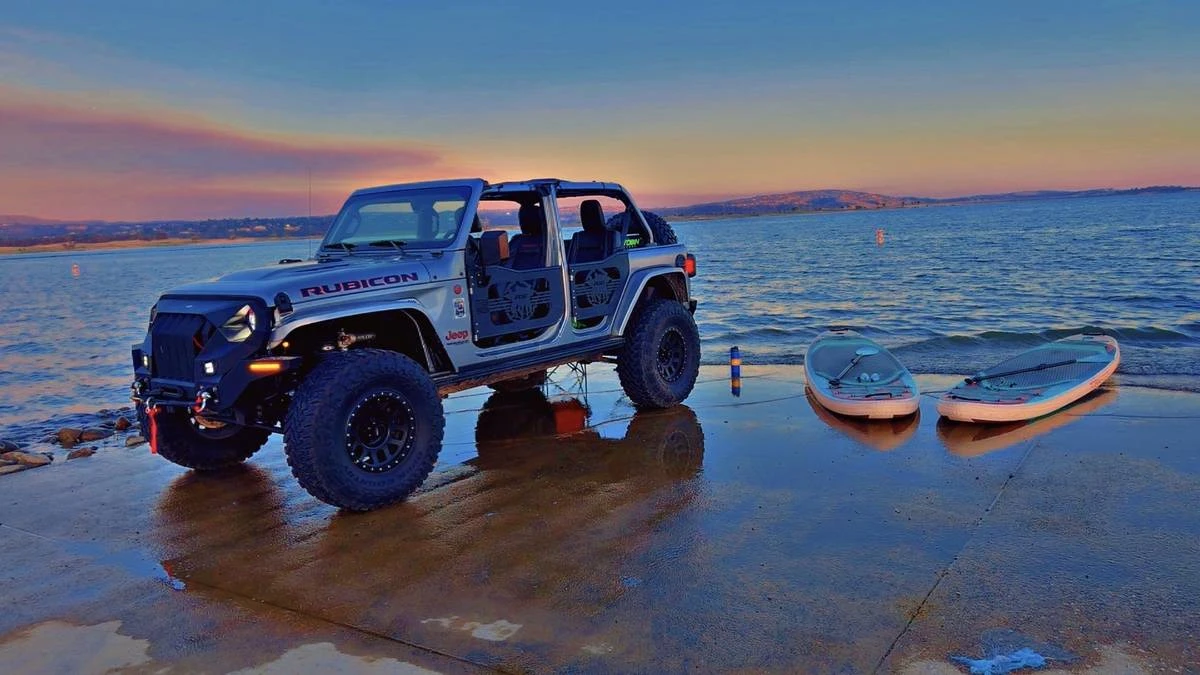 2019 Jeep JL Wrangler - Image 5 of 18