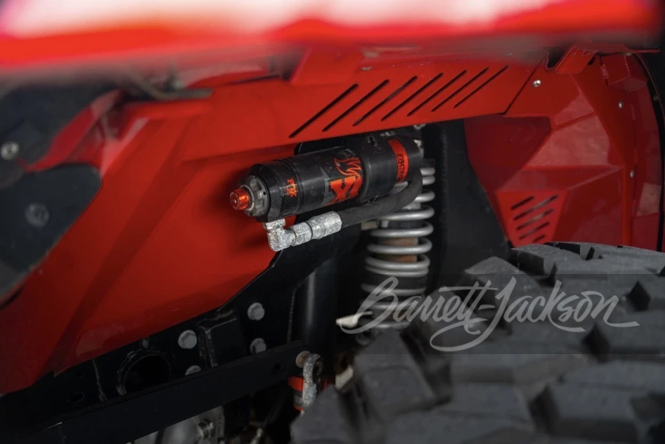 2019 Jeep JL Wrangler - Image 17 of 31