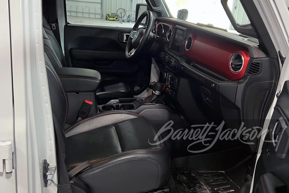 2019 Jeep JL Wrangler - Image 4 of 12