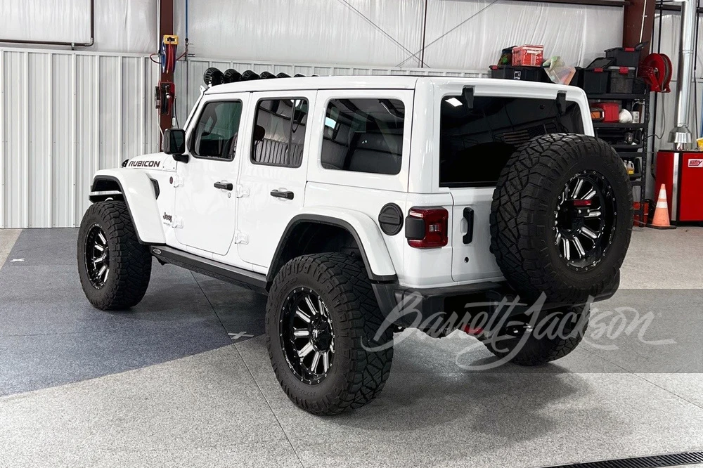 2019 Jeep JL Wrangler - Image 7 of 12