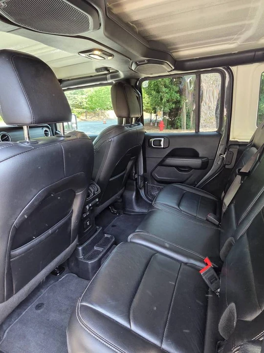 2019 Jeep JL Wrangler - Image 7 of 11