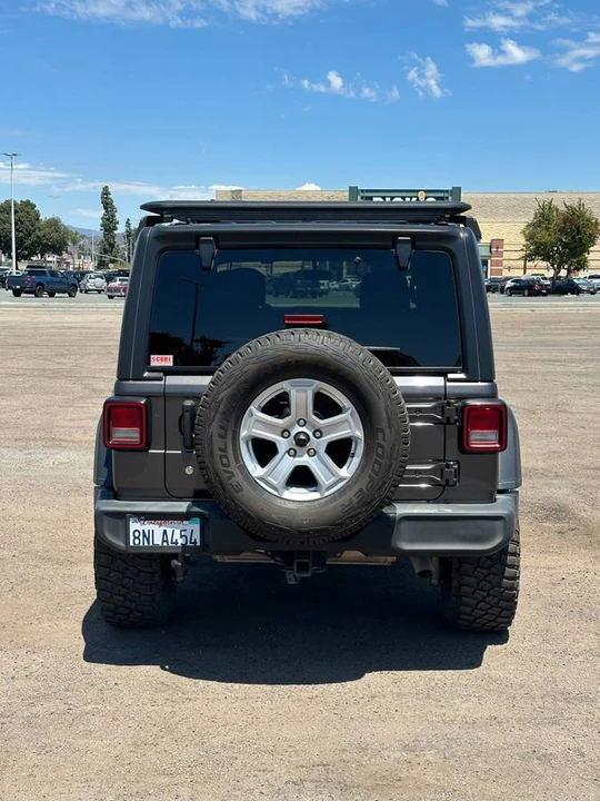 2019 Jeep JL Wrangler - Image 6 of 13