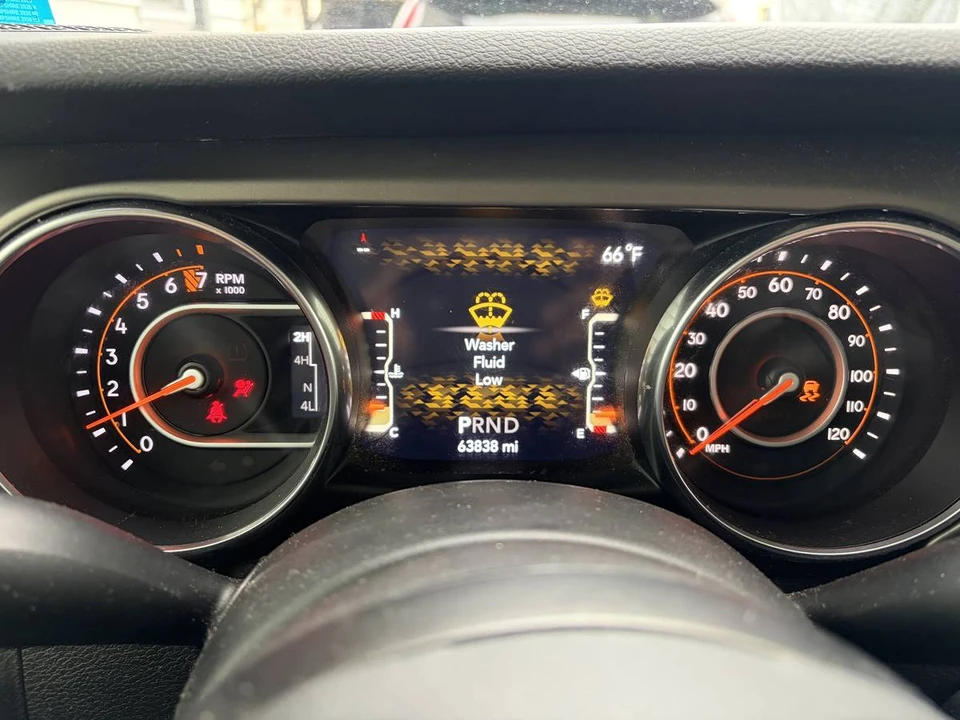 2019 Jeep JL Wrangler - Image 13 of 17