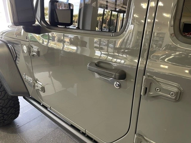 2019 Jeep JL Wrangler - Image 12 of 12