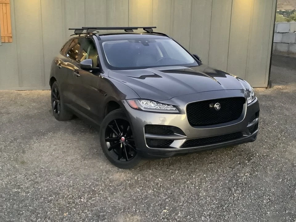 2019 Jaguar F-Pace - Image 2 of 7