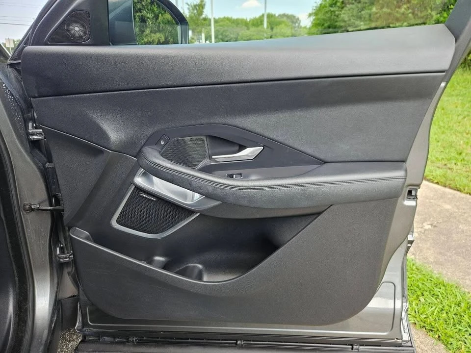 2019 Jaguar E-Pace - Image 20 of 20