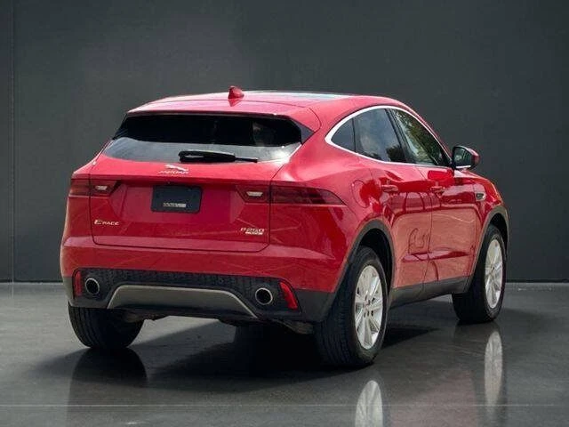 2019 Jaguar E-Pace - Image 5 of 18