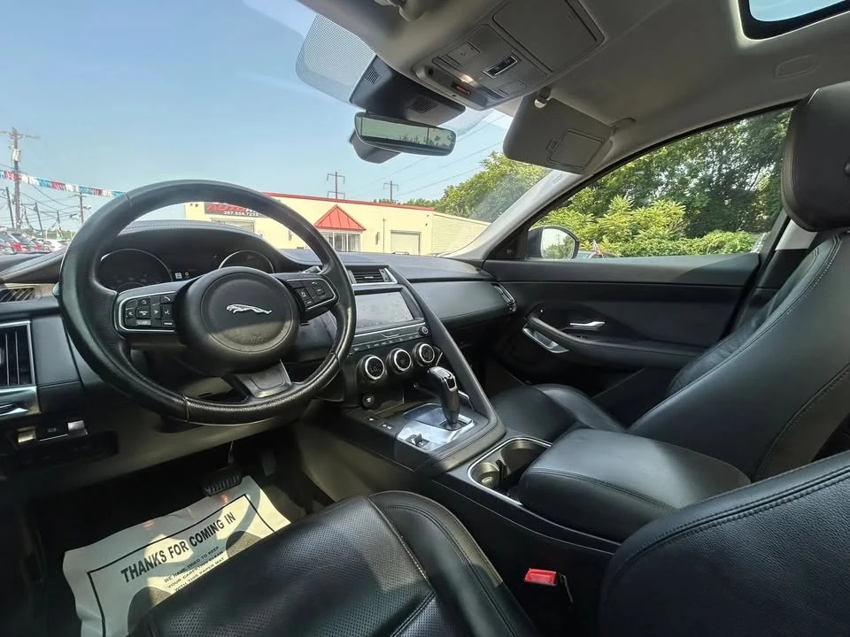 2019 Jaguar E-Pace - Image 18 of 20