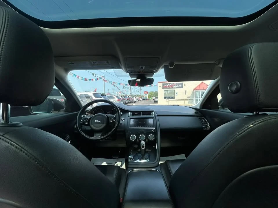 2019 Jaguar E-Pace - Image 19 of 20