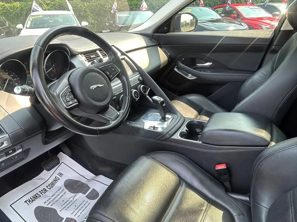 2019 Jaguar E-Pace - Image 7 of 20