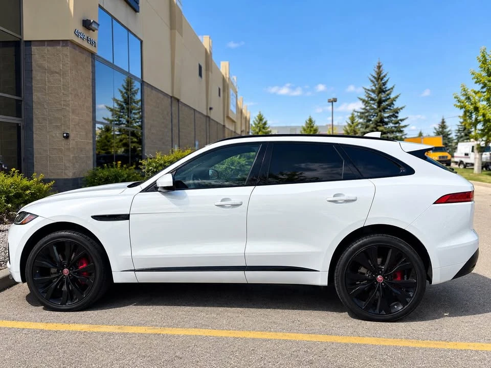 2019 Jaguar E-Pace - Image 12 of 14