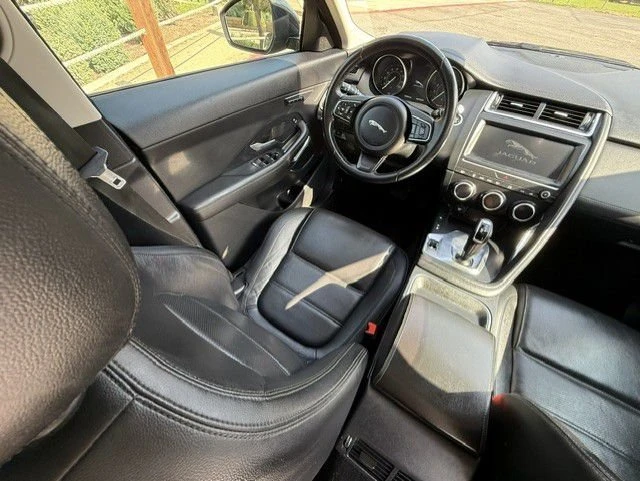 2019 Jaguar E-Pace - Image 10 of 20