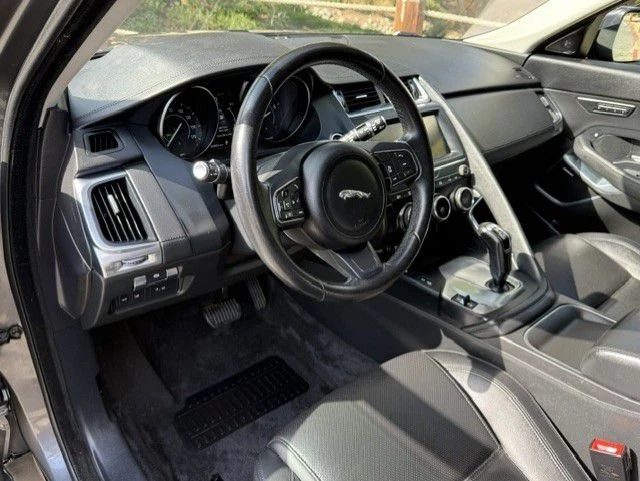 2019 Jaguar E-Pace - Image 11 of 20