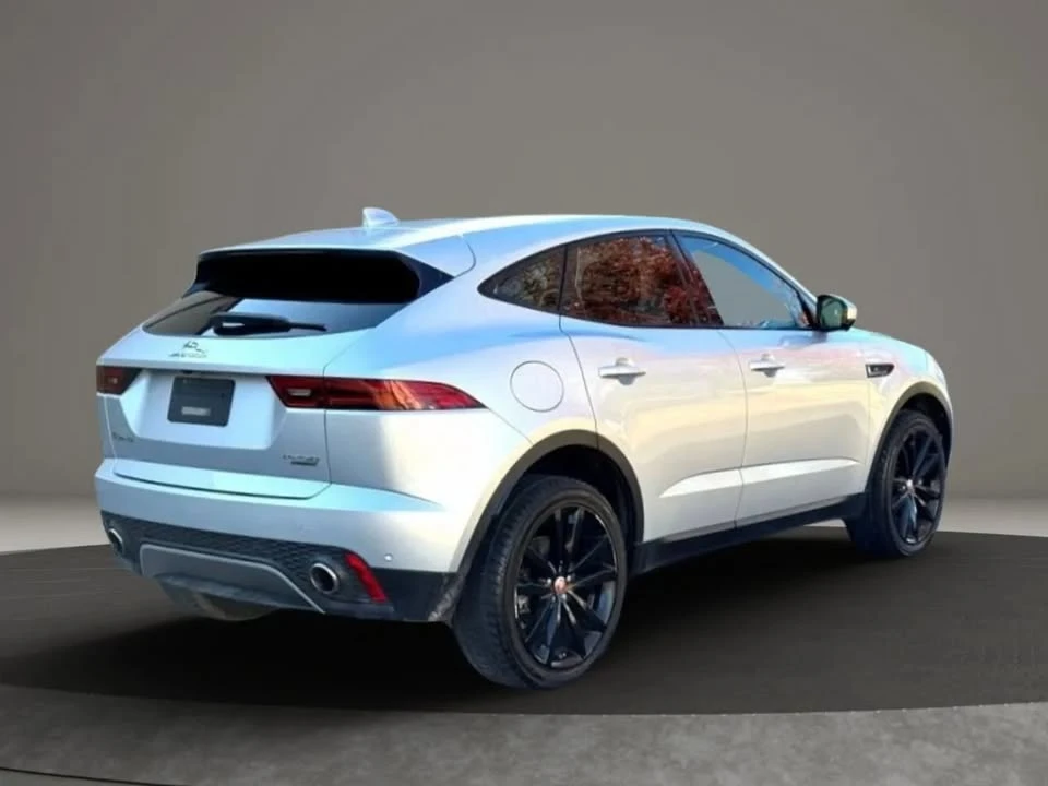 2019 Jaguar E-Pace - Image 9 of 20