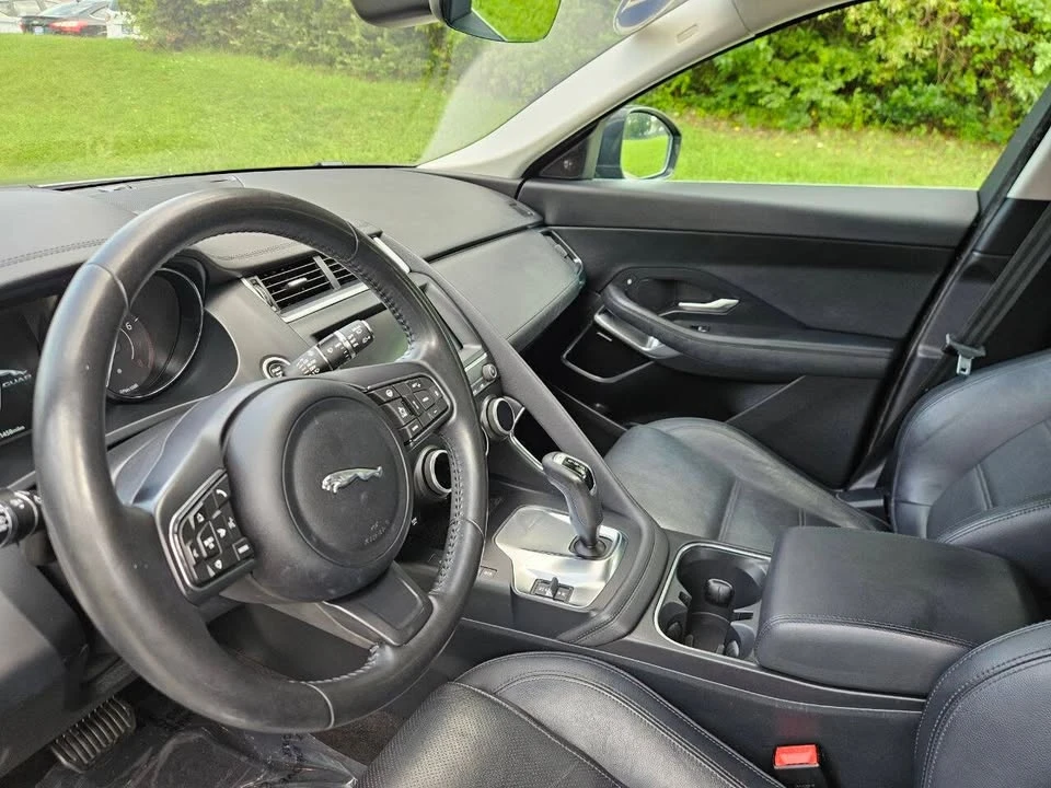 2019 Jaguar E-Pace - Image 10 of 20