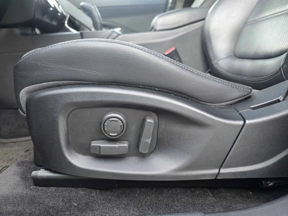 2019 Jaguar E-Pace - Image 12 of 20