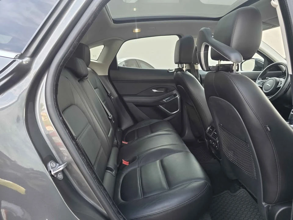 2019 Jaguar E-Pace - Image 17 of 20