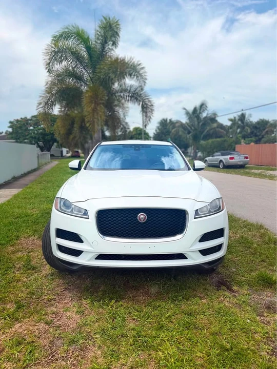 2019 Jaguar E-Pace - Image 2 of 20