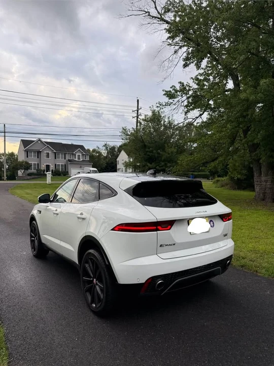 2019 Jaguar E-Pace - Image 7 of 20