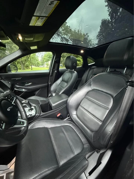 2019 Jaguar E-Pace - Image 16 of 20