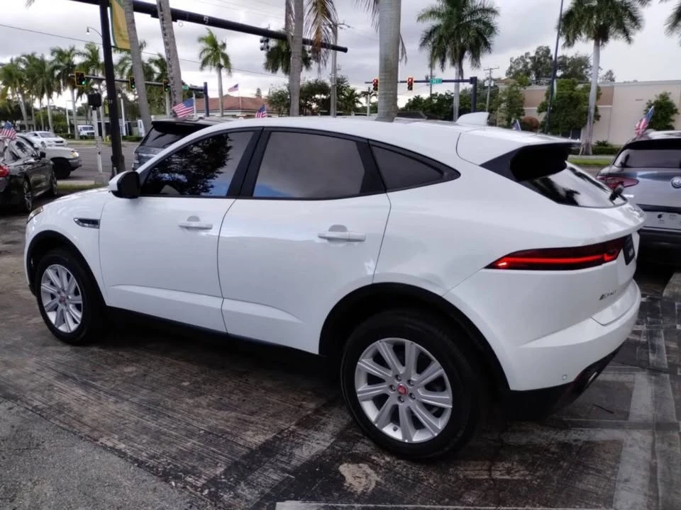 2019 Jaguar E-Pace - Image 7 of 20