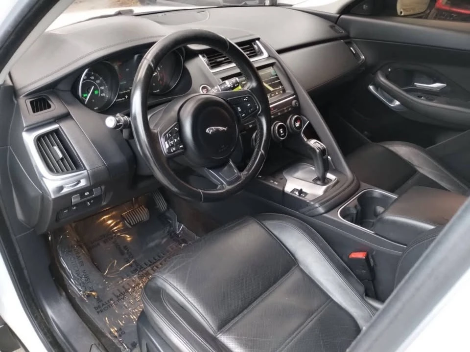 2019 Jaguar E-Pace - Image 17 of 20