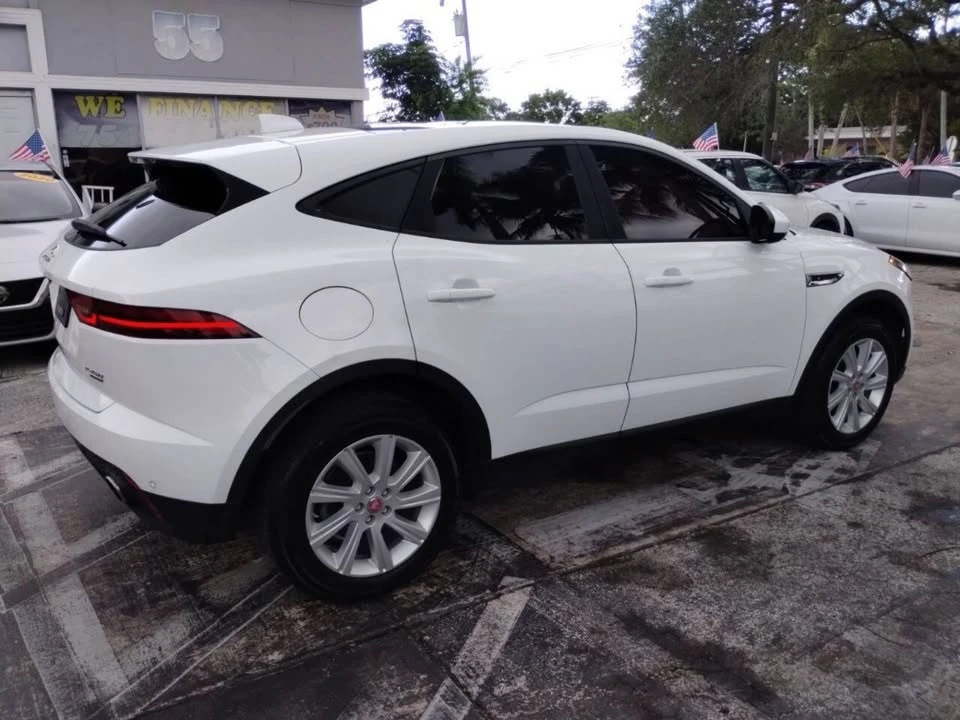 2019 Jaguar E-Pace - Image 3 of 20