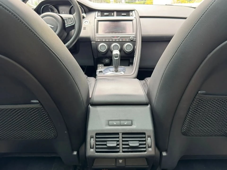 2019 Jaguar E-Pace - Image 17 of 19