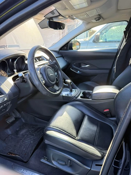 2019 Jaguar E-Pace - Image 6 of 13
