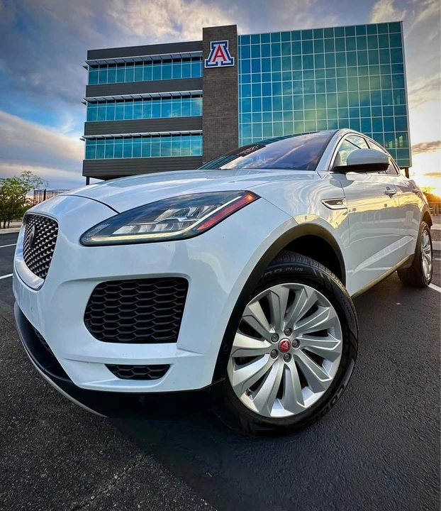 2019 Jaguar E-Pace - Image 3 of 18