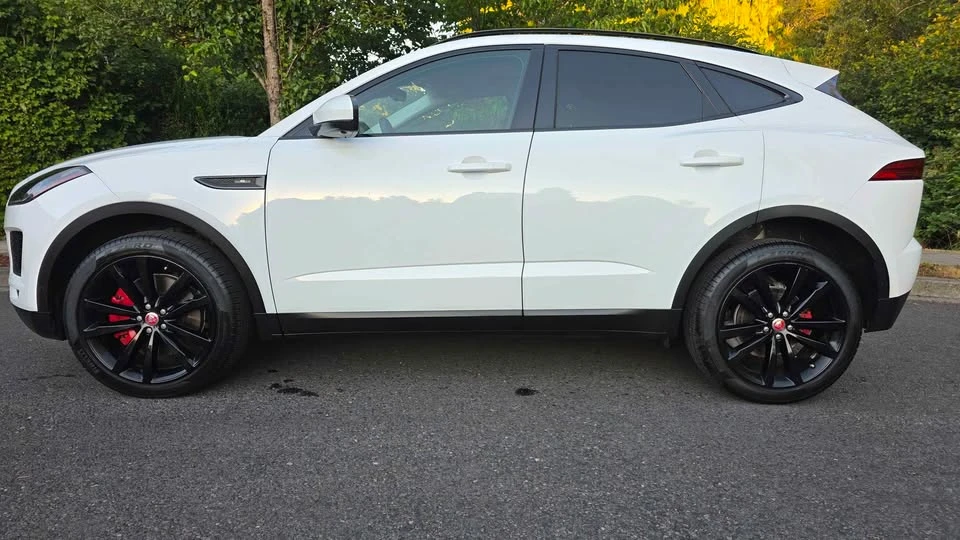 2019 Jaguar E-Pace - Image 2 of 18