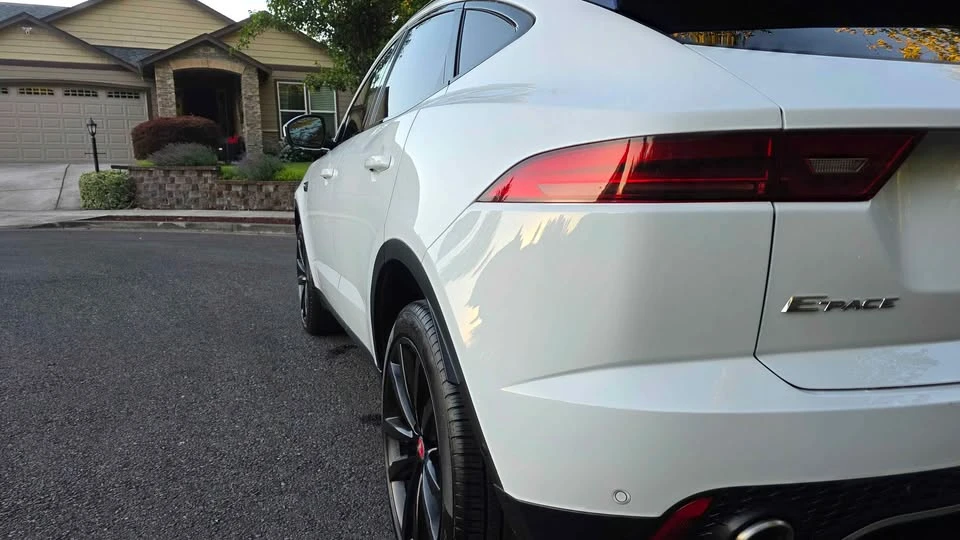 2019 Jaguar E-Pace - Image 7 of 18