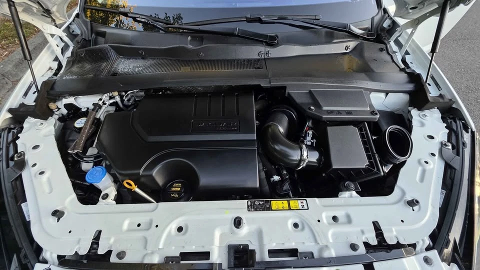 2019 Jaguar E-Pace - Image 19 of 19