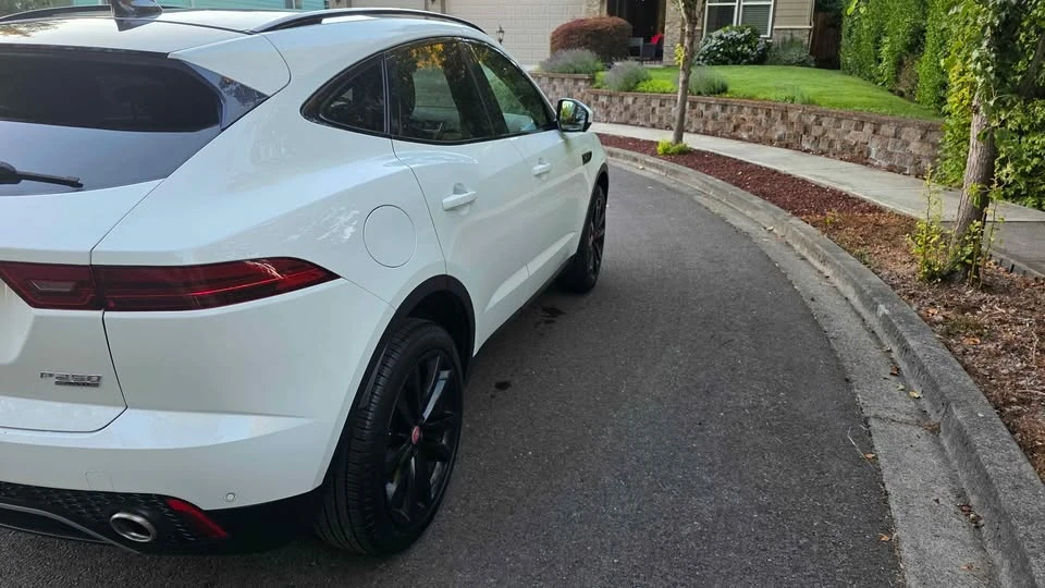2019 Jaguar E-Pace - Image 6 of 18
